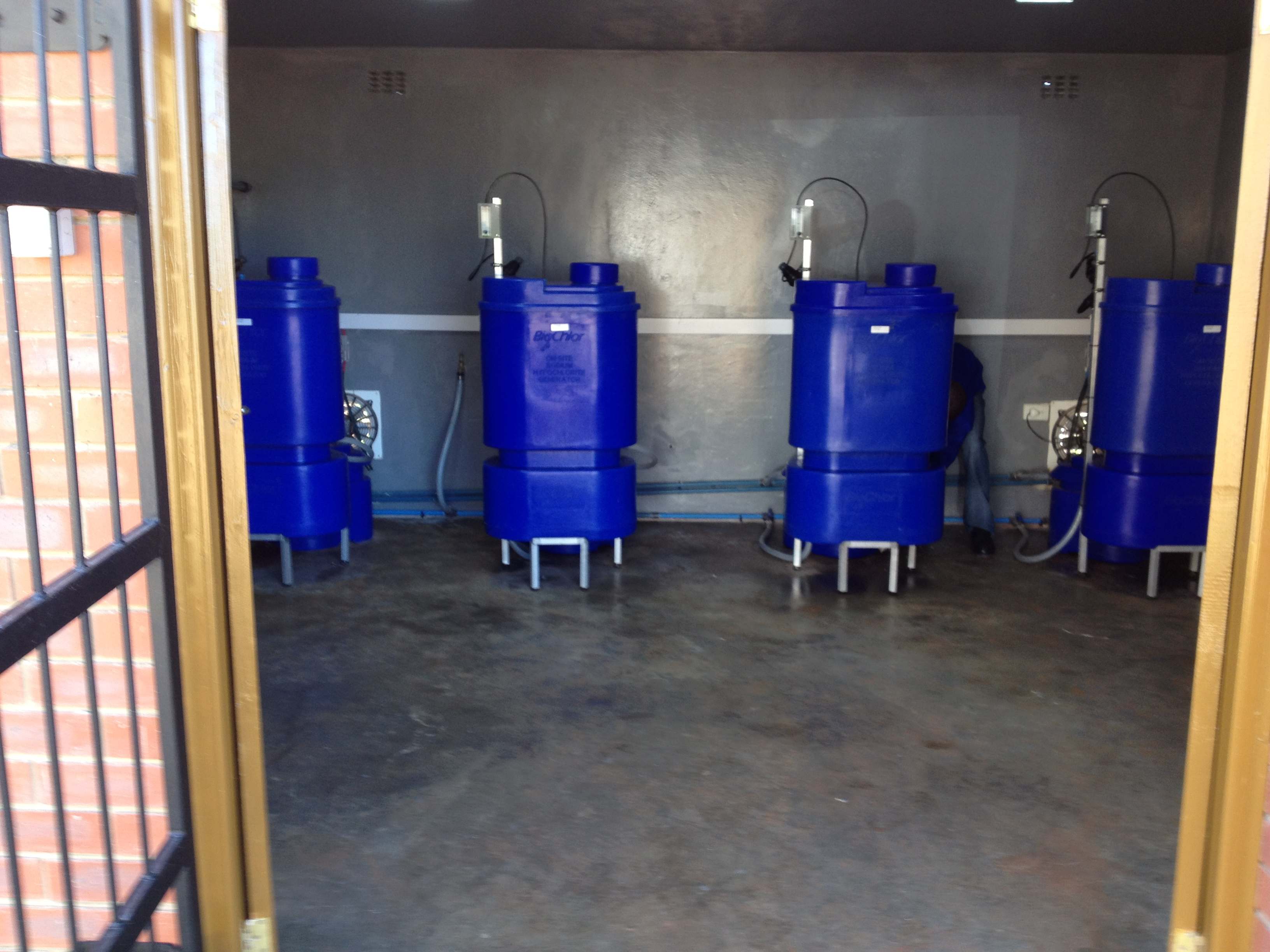 Chlorine Room 4 x Series-II